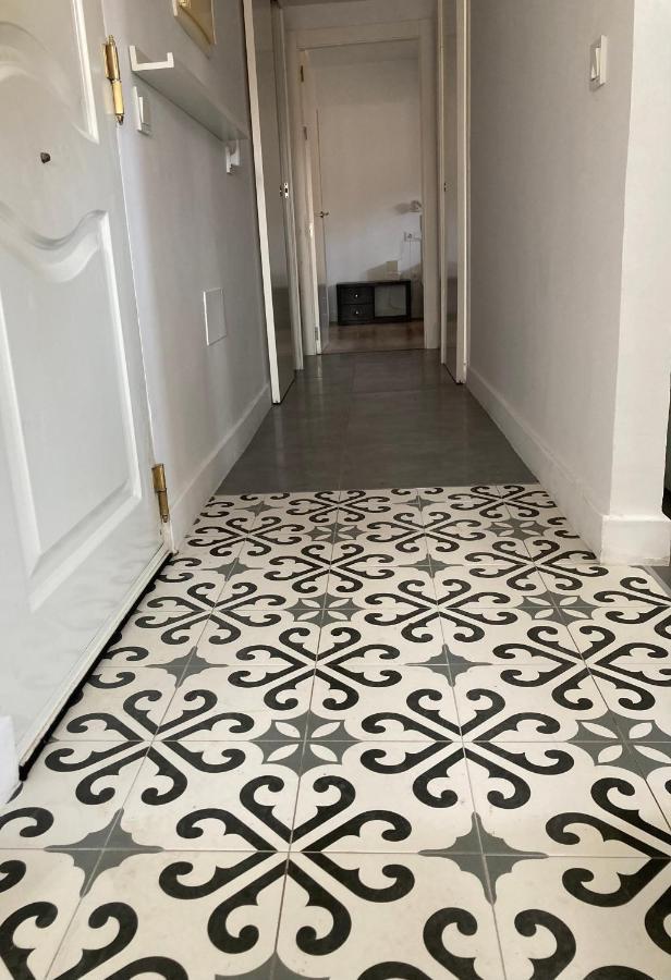 Piso Dos Dormitorios Muy Centrico Fuengirola Eksteriør billede